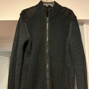 Men’s sweater